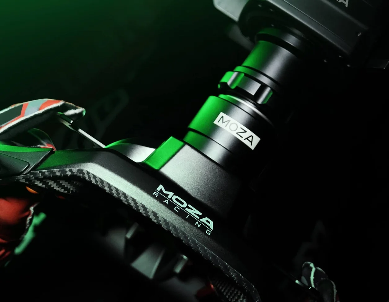 MOZA Essenza SCV12 Sim-Racing Steering Wheel