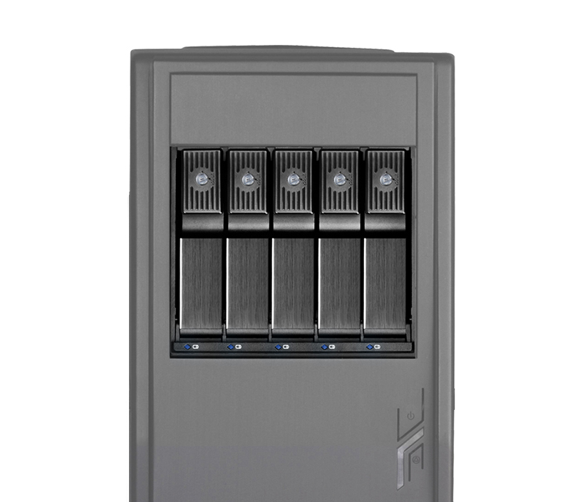 SilverStone FS305B-12G Black Trayless Hot-swap Cage