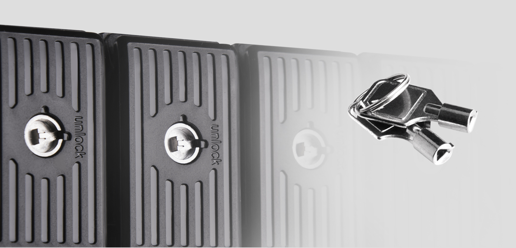SilverStone FS305B-12G Black Trayless Hot-swap Cage