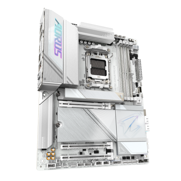 GIGABYTE AORUS SUPREME 5 ICE Gaming PC