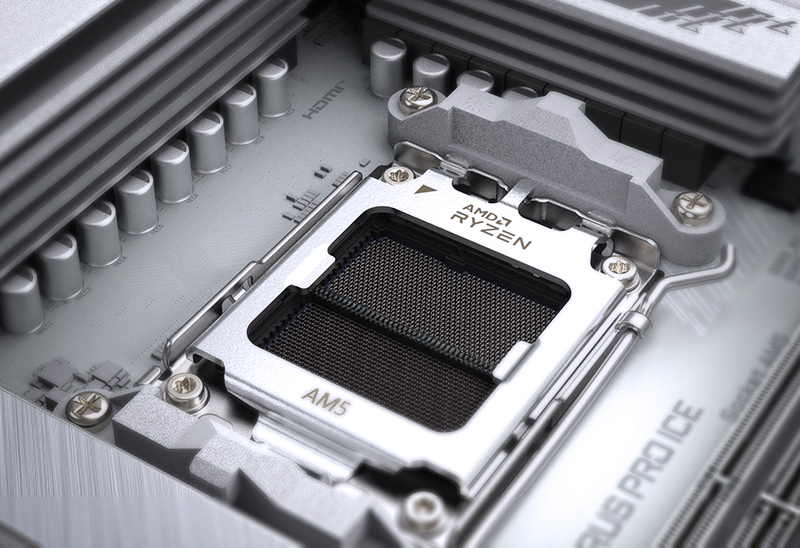 GIGABYTE AORUS SUPREME 5 ICE Gaming PC