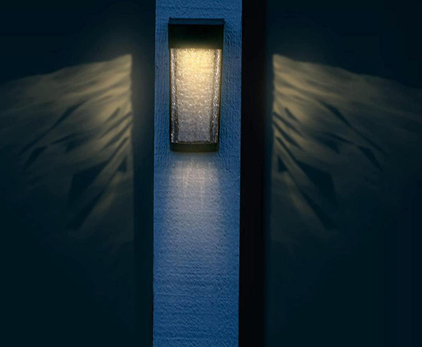 Decorative Crackle Glass Shade LED Outdoor Wall Mounted Lights