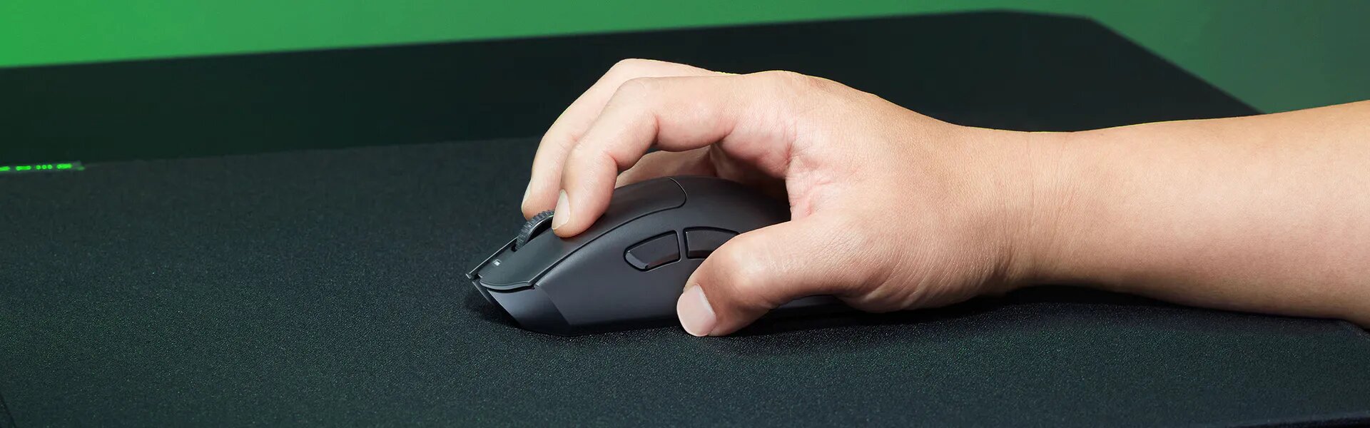 Razer DeathAdder V3 HyperSpeed Ultra-lightweight Wireless Ergonomic Esports Gaming Mouse