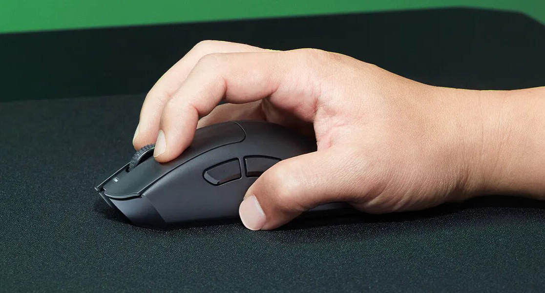 Razer DeathAdder V3 HyperSpeed Ultra-lightweight Wireless Ergonomic Esports Gaming Mouse