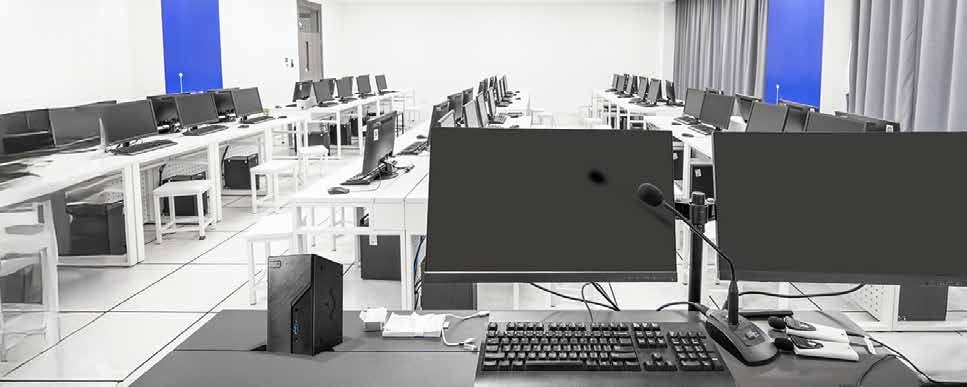 ASRock DESKMINI X600/ USB4 Black Barebone System