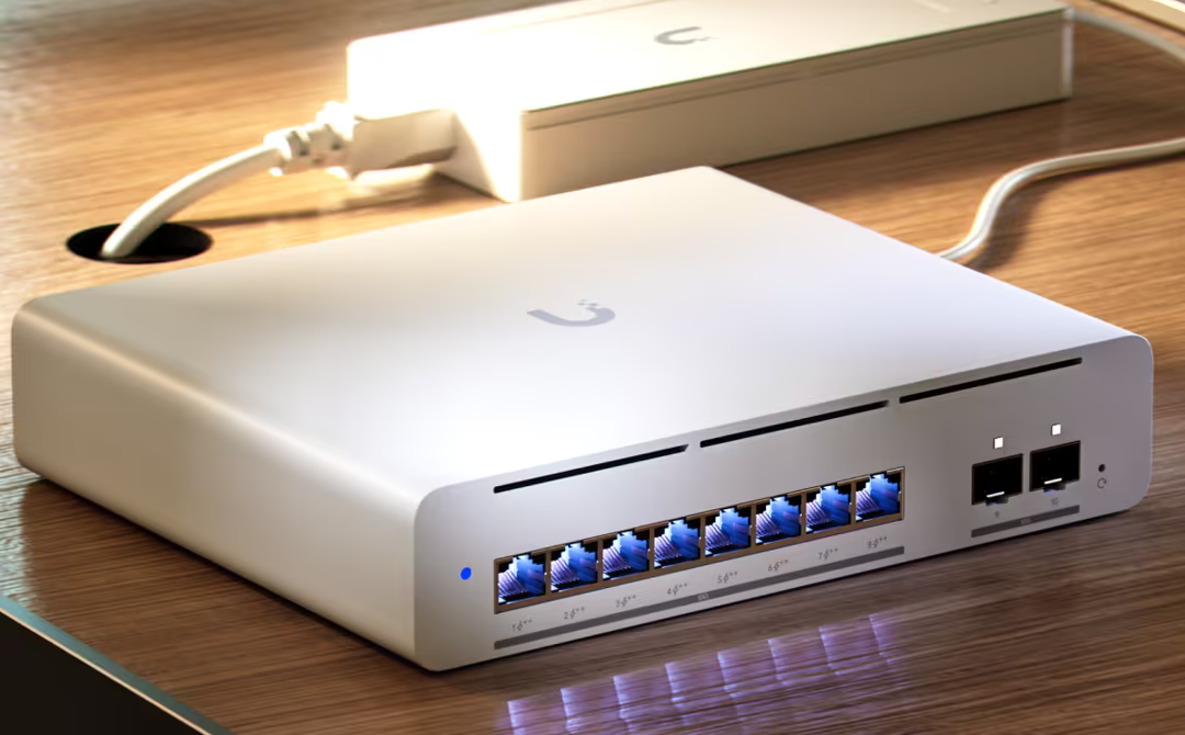 Ubiquiti Networks Pro XG 8 PoE Switch