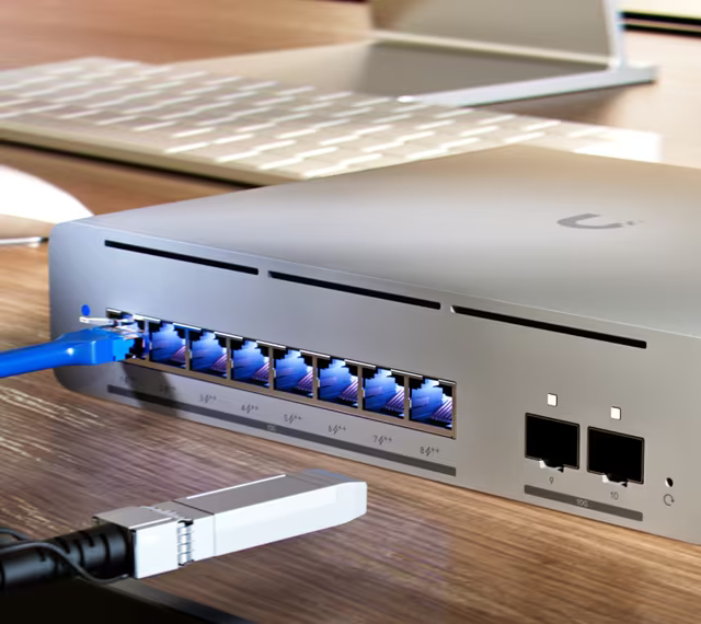 Ubiquiti Networks Pro XG 8 PoE Switch