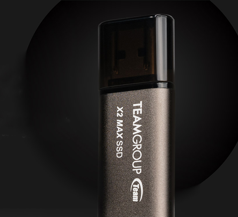 TEAM X2 MAX External Solid State Flash Drive