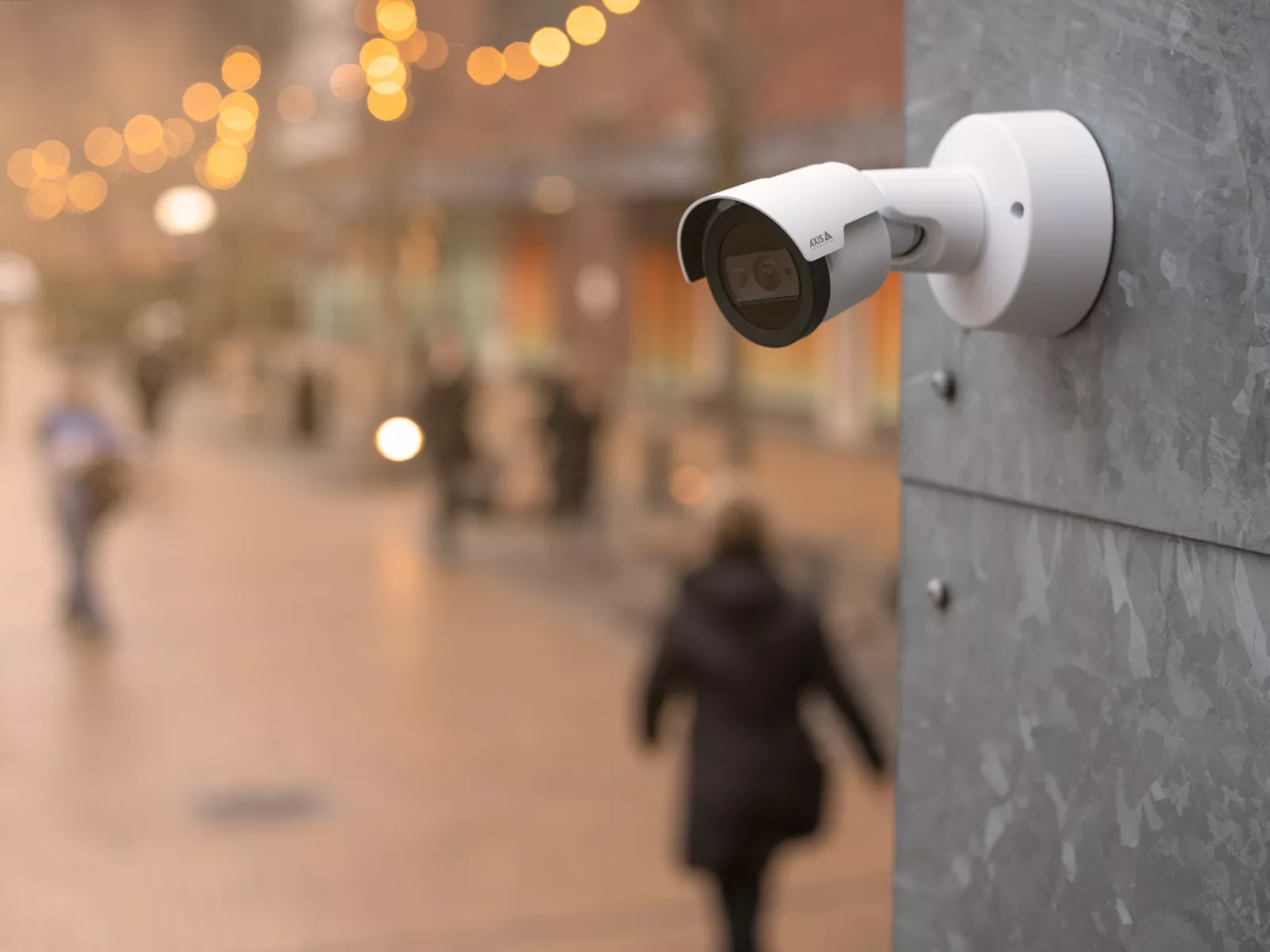 AXIS M2035-LE Bullet Camera