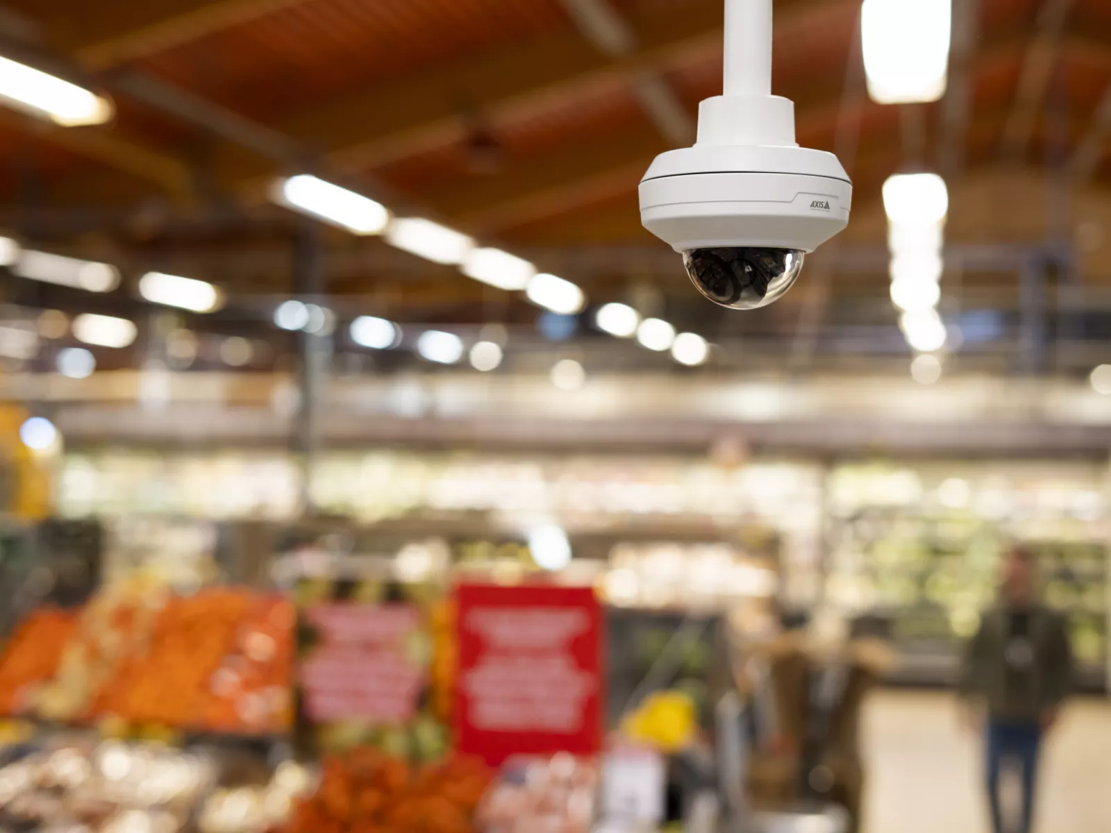 AXIS M4218-LV Dome Camera