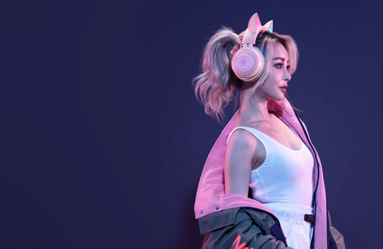 Razer Kraken Kitty - Wired USB Gaming Headset - THX Spatial Audio - Black 3 COSPLAY MODE