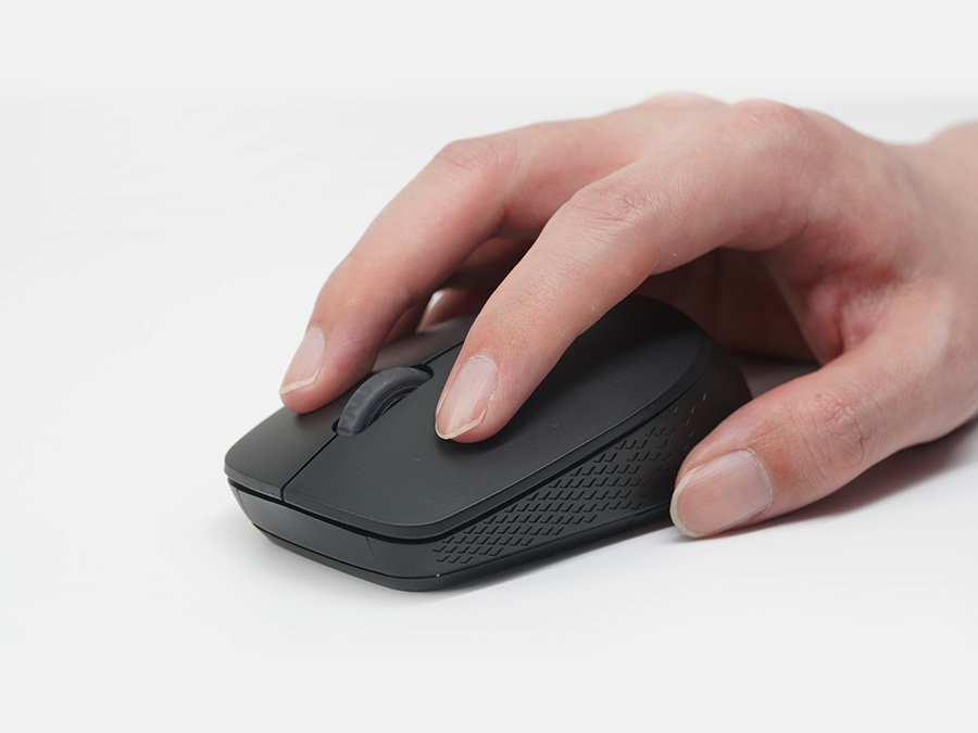 COMFORTABLE & COMPACT MOUSE