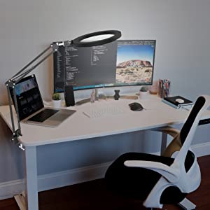 The overhead phone mount also attach led ring light