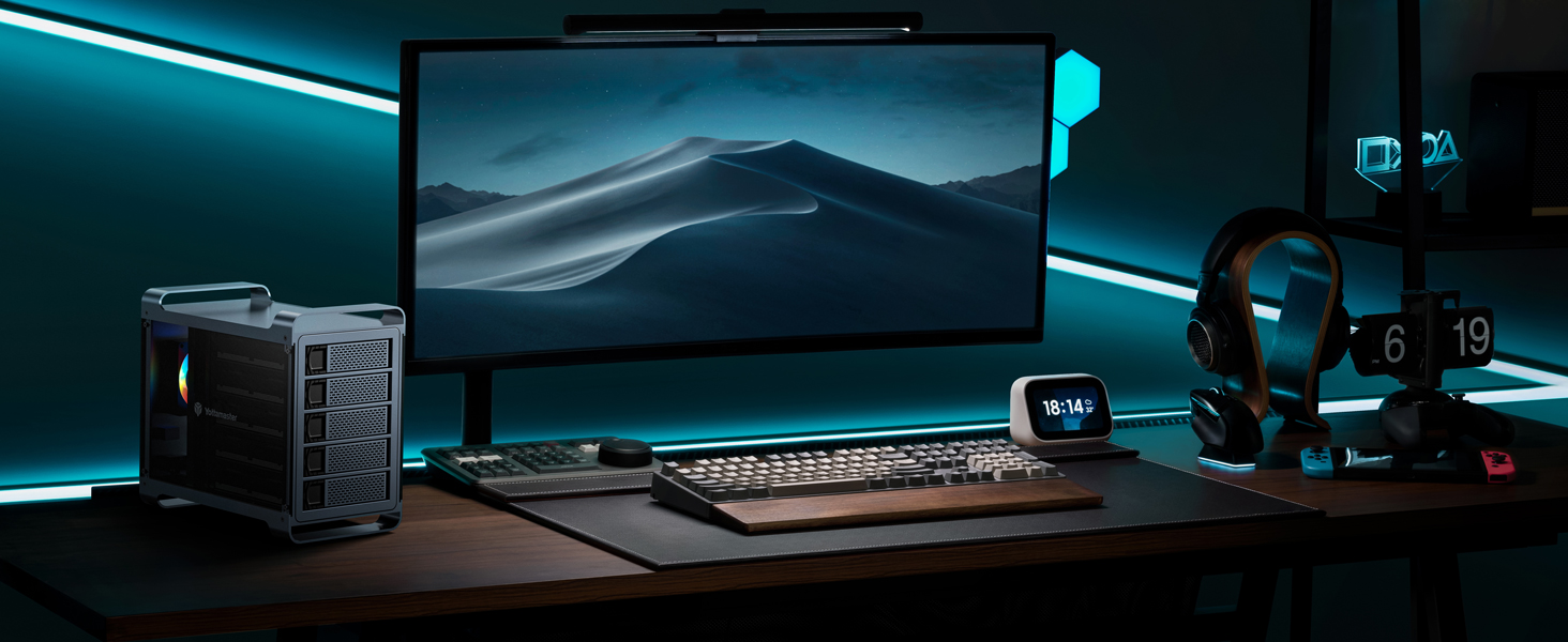 Yottamaster RGB 5 Bay Hard Drive Enclosure with RGB Fan