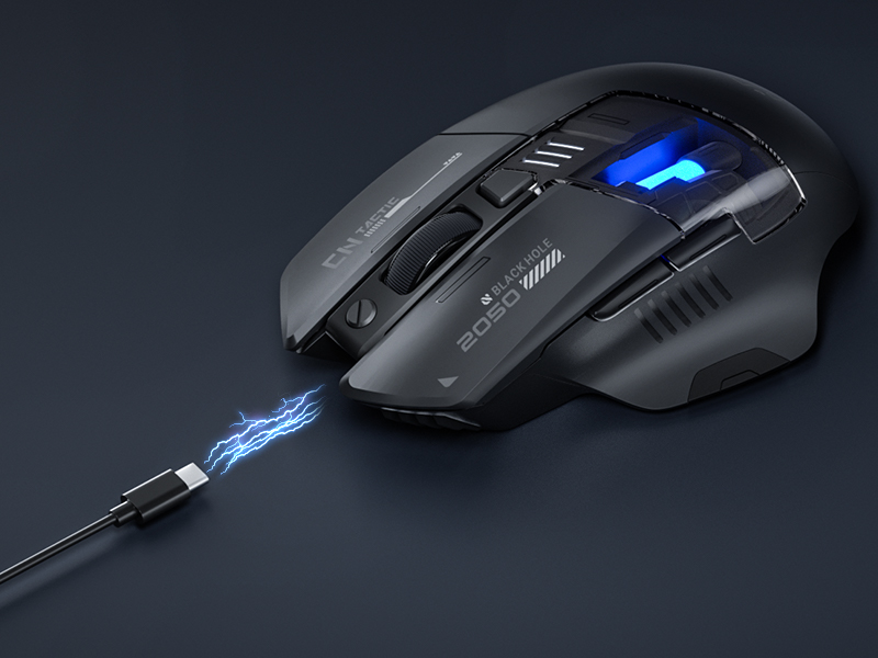 Three indicator lights enable users t