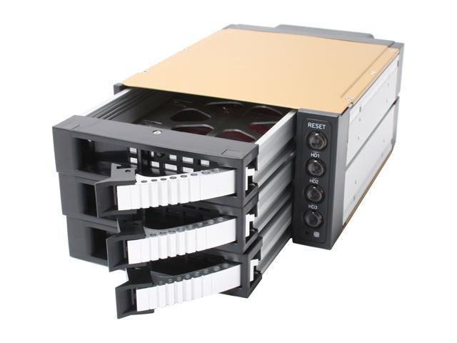 IStarUSA BPU 230SATA SILVER 2x5 25 To 3x3 5 SAS SATA 6 0 Gb S Hot