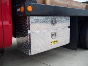 Aluminum Tread Plate Underbody Toolbox with Drawer Aluminum Tread Plate Underbody Toolbox with Drawer