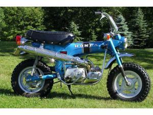1970's HONDA CT70 DAX VINTAGE MOTORCYCLE BLUE POSTER PRINT 24x36 1970's HONDA CT70 DAX VINTAGE MOTORCYCLE BLUE POSTER PRINT 24x36