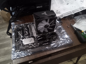 a70de91adc269753d826e8884816ad93abc6bc9e26d1529c41a2b06cfe42e3b6.jpg