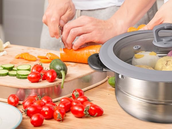 Kitchen and Pot