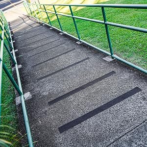 B 300x300 03