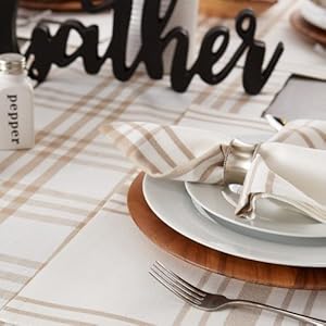buffalo plaid,buffalo plaid table cloth,modern farmhouse,rustic farmhouse,table top decor,dining