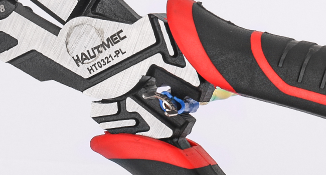 Crimp fast and tight, effective for electrician maintenance operations