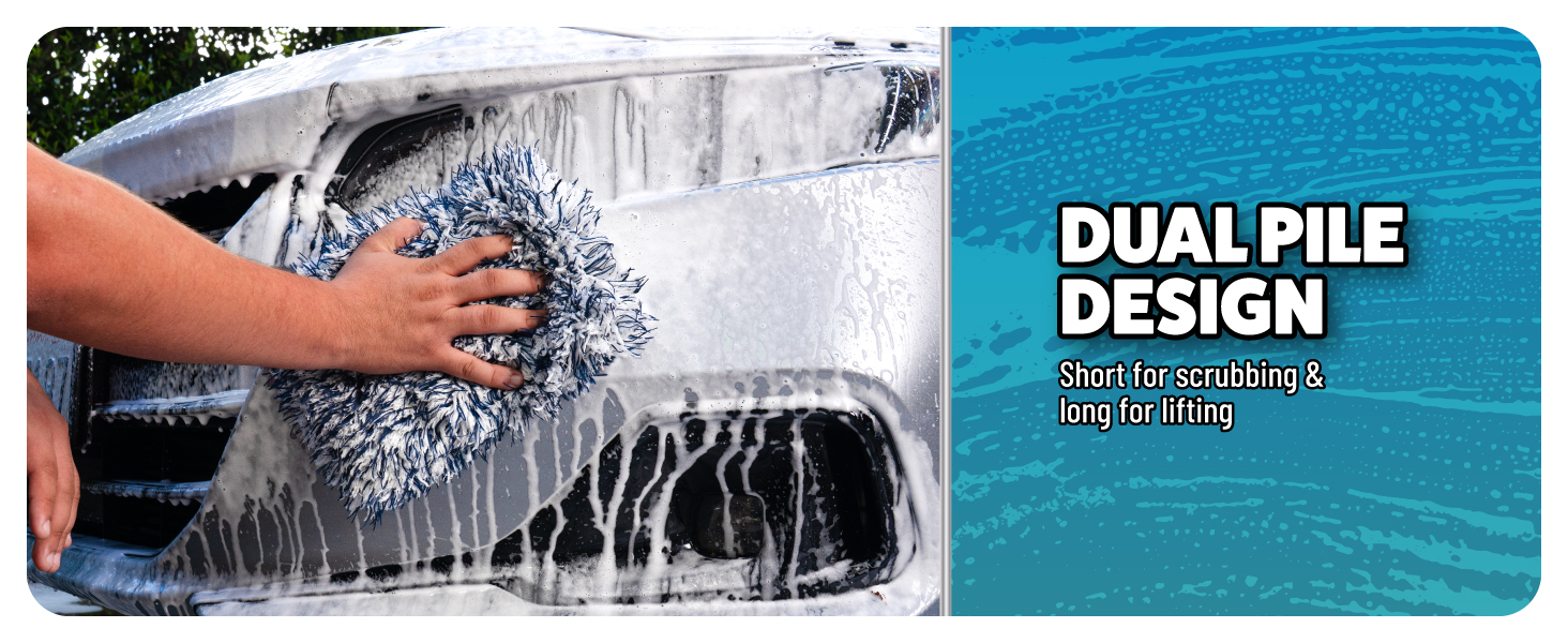 Dual pile microfiber wash mitt cleaning foam covered car paint during automotive wash process