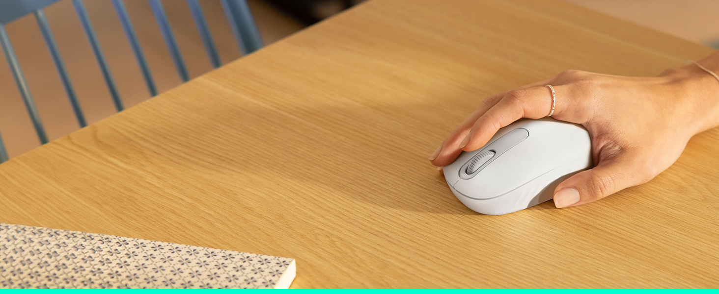 Logitech M196 Bluetooth Mouse