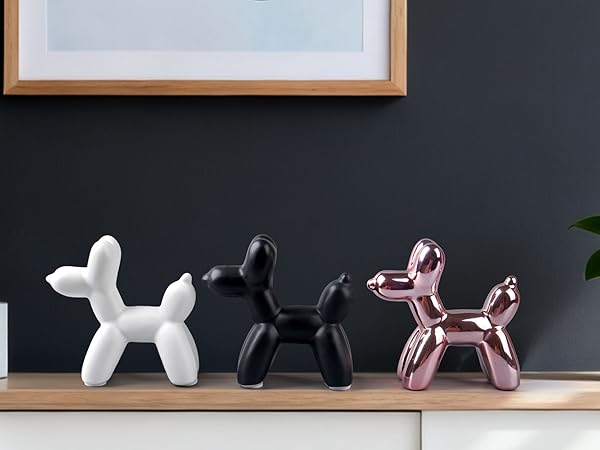 White Balloon Dog