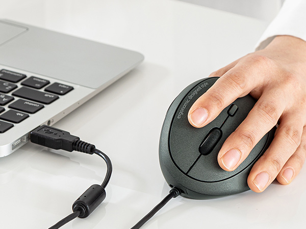 small left handed mouse