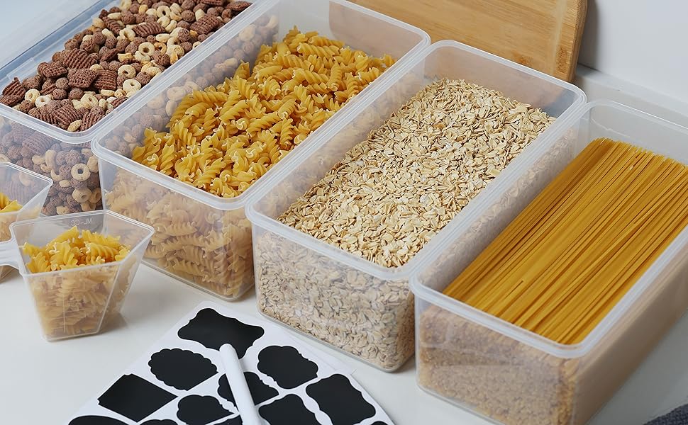 Pasta container