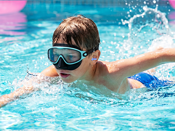 swim goggles