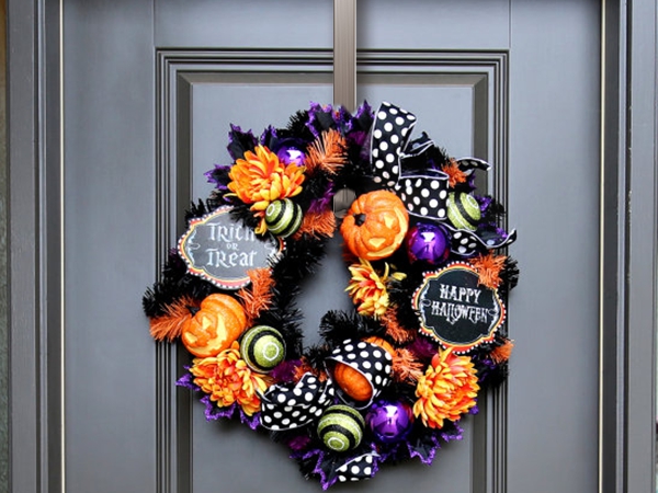 Wreath Hanger