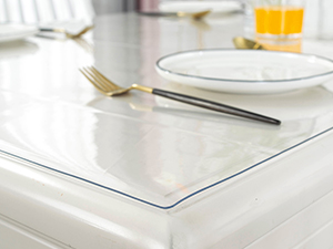 clear table cover