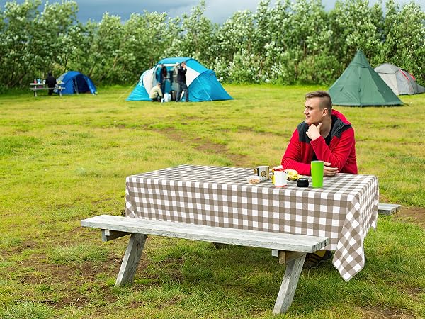 camping