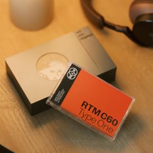 Recording studio,Sound quality,Durability,Compact,Vintage,Analogue