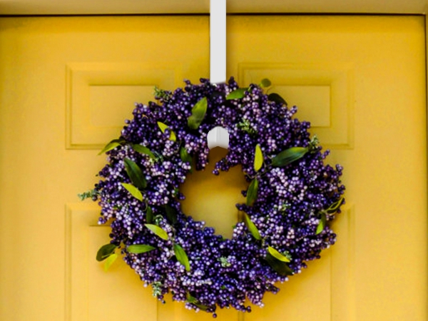 Wreath Hanger