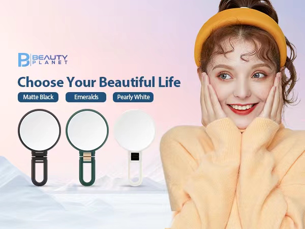 hand mirror with handle