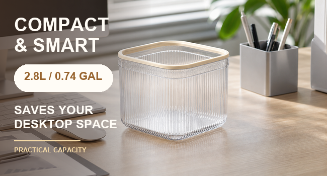 Clear mini desktop trash can with 2.8L capacity
