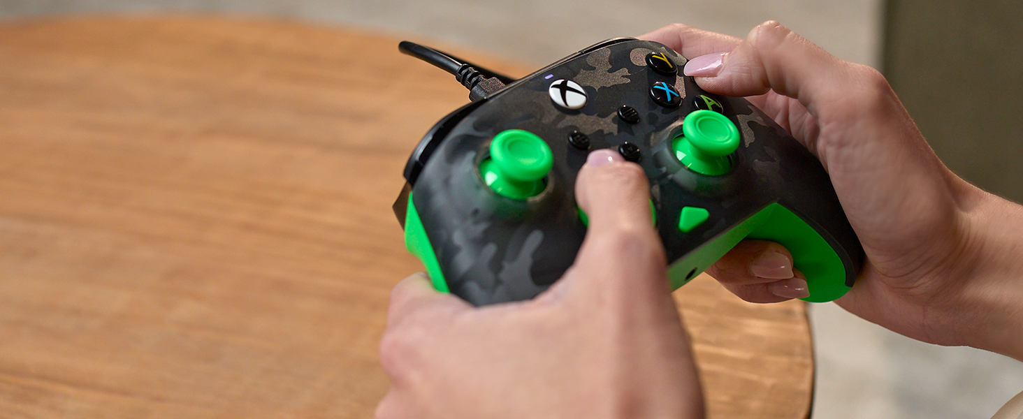 XB Rematch Core - Ghost Black Camo/Green