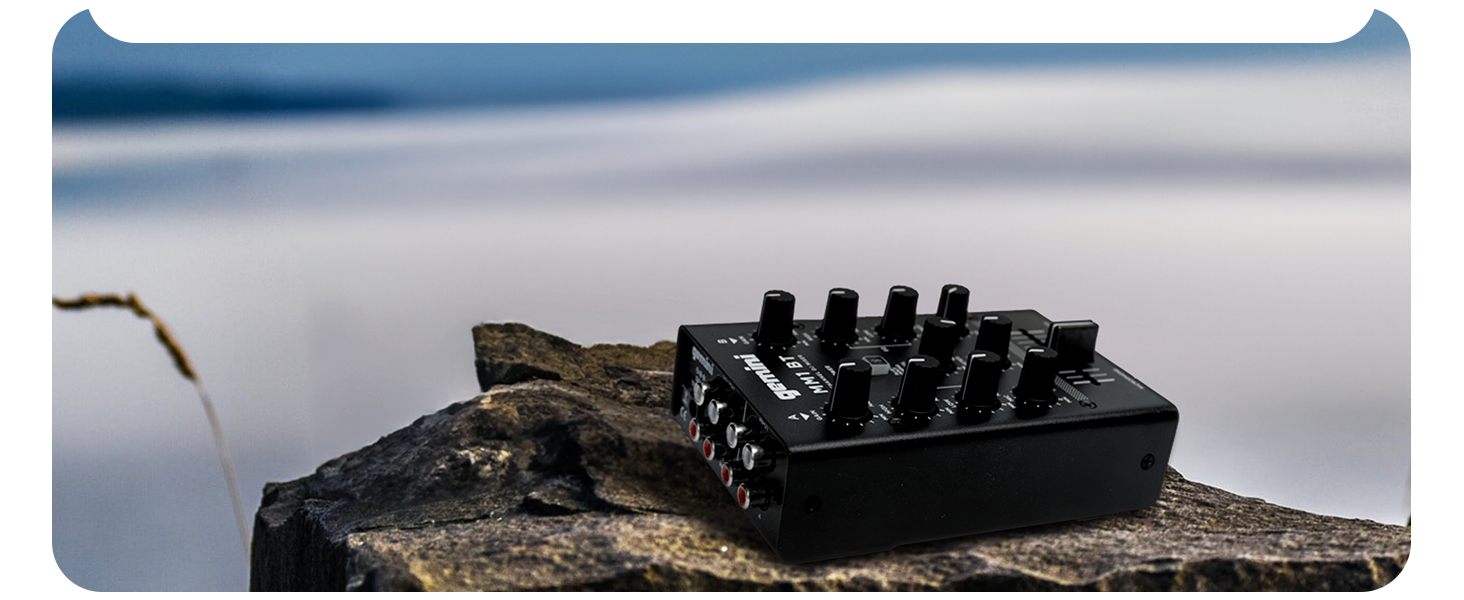 dj board,dj starter equipment,dj setup,dj console,dj headphones