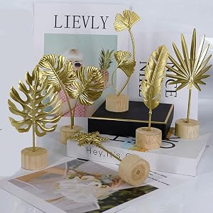 Ginkgo leaf decorations