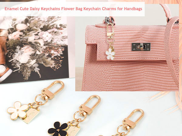 Enamel Cute Daisy Keychains