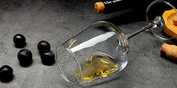 High-Quality Glass - Exceptional clarity