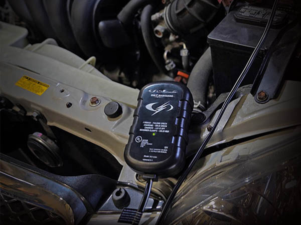 Schumacher SC1299 800mA 12V Fully Automatic Battery Maintainer