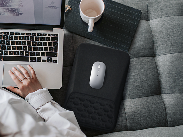 Black Mouse Pad