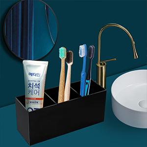 Makeup Brush Holder 04