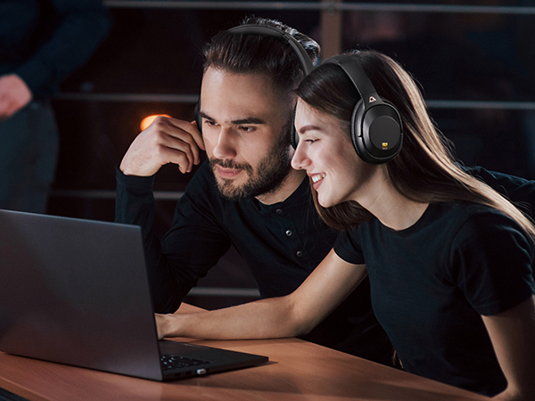 wireless headphones noise cancelling