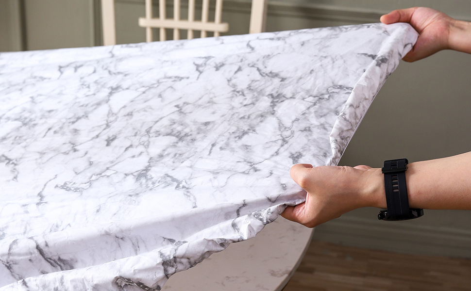 Round Fitted Vinyl Tablecloth